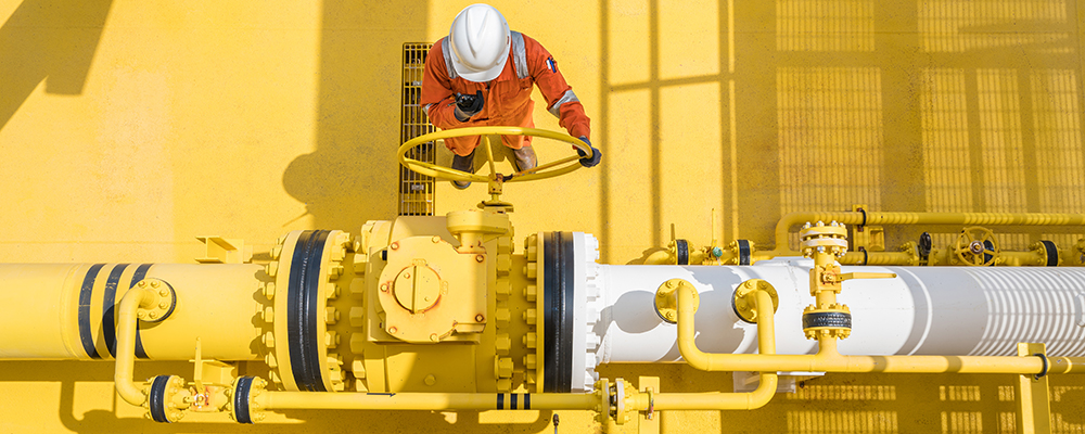 33841 is a bearish pullback in oil overdue or does it need a breakthrough in russia ukraine talks