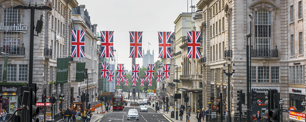 pound euro remain confined in ranges despite central bank uncertainty